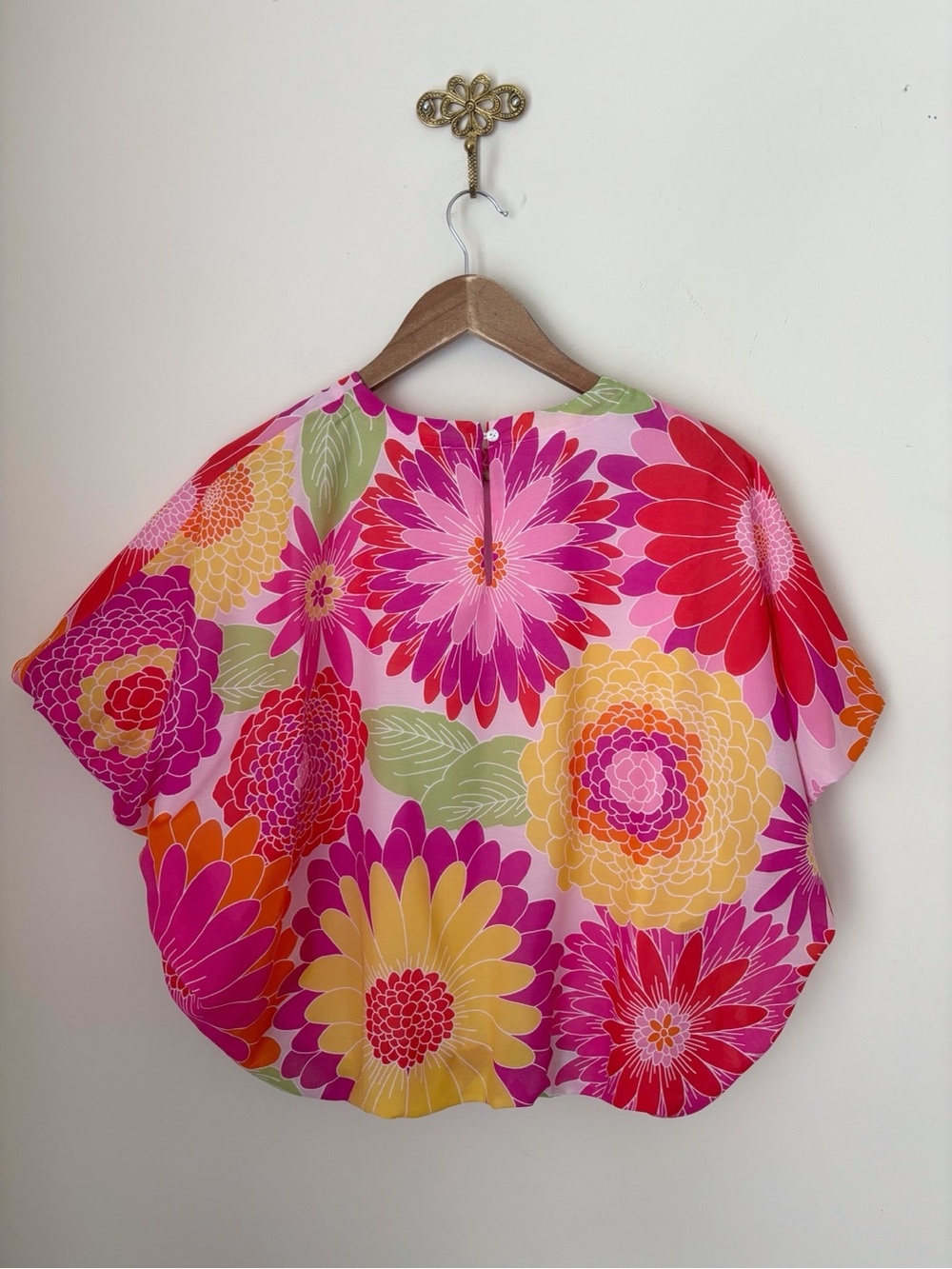 J.Marie Leilani Floral Bubble Top Medium NWOT Summer Resortwear - Picture 5 of 8